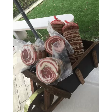 PANCETTA AROMATISÉE - SPÉCIALITÉ DE SANNIO de L'Artisan des Salu...