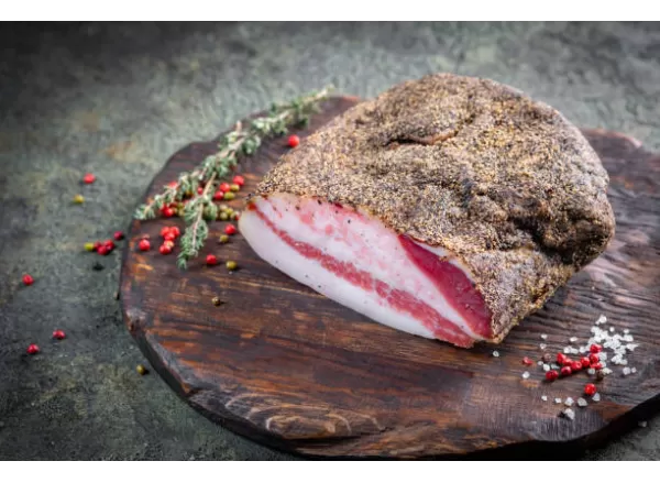 GUANCIALE- SANNITE SPECIALTY by L'Artigiano dei Salumi | StoreItal...