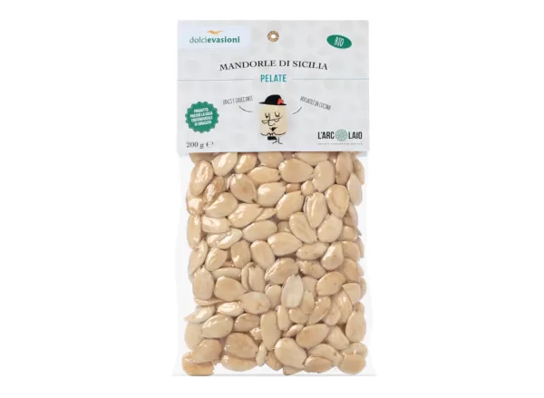 Organic Peeled Sicilian Almonds by L'Arcolaio cooperativa sociale ...