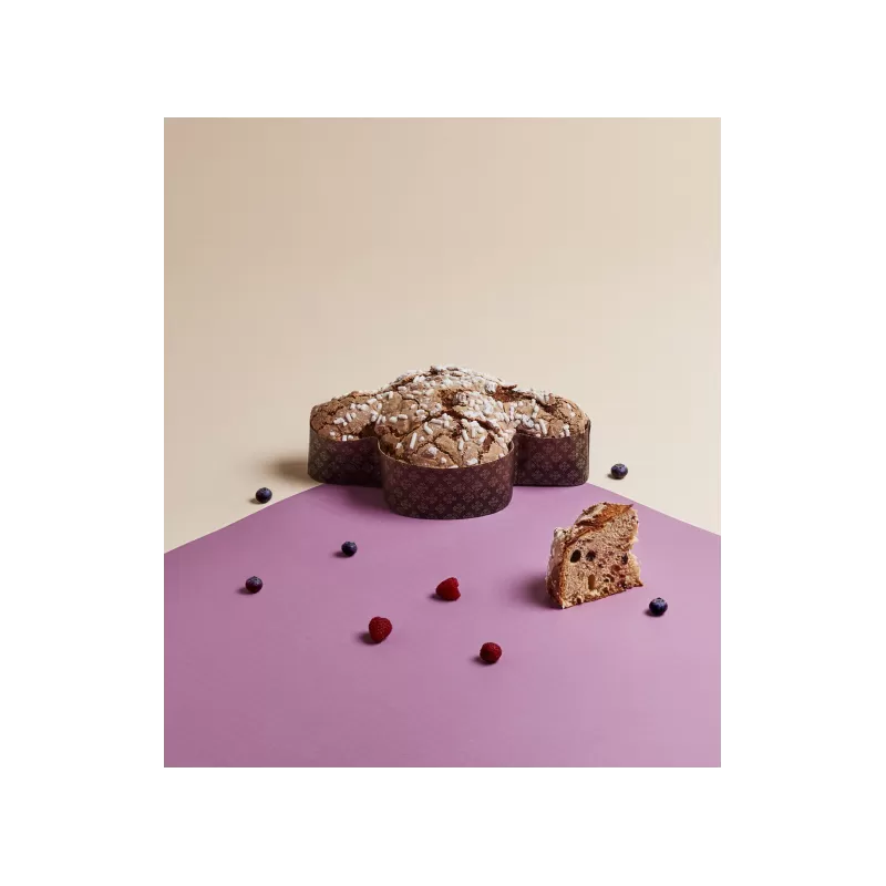 Colomba Artisanale aux Fruits des Bois - Pasticceria Giotto Oltre la Dolcezza - Douceurs Traditionnelles